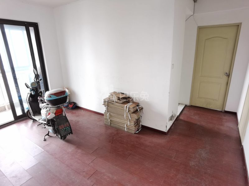 繁荣华庭9523810客厅图5