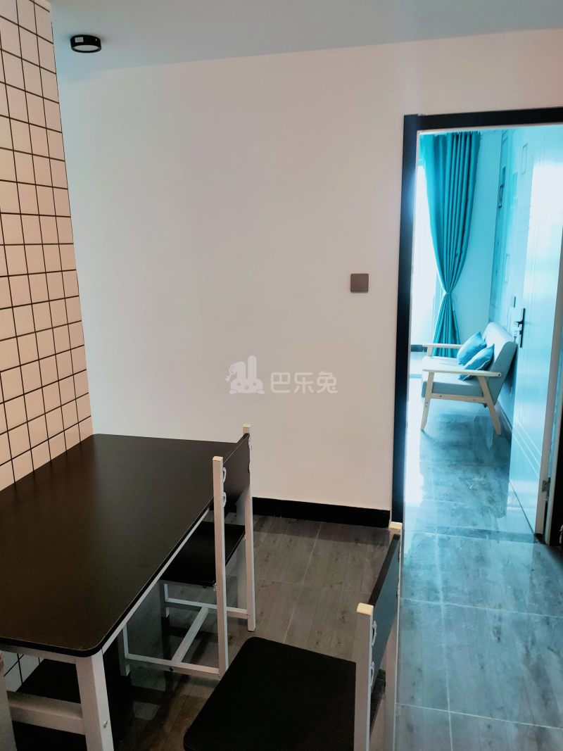 永德宝邸南区9441943客厅图6