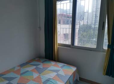 潘祠大街一巷1号 1室1厅1卫