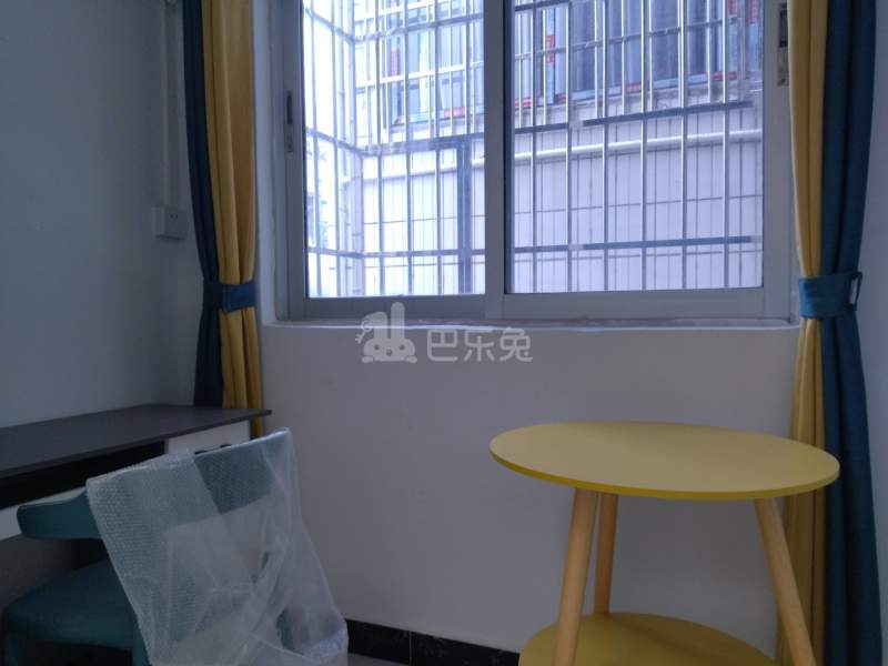 潘祠大街一巷1号9444166卧室图2