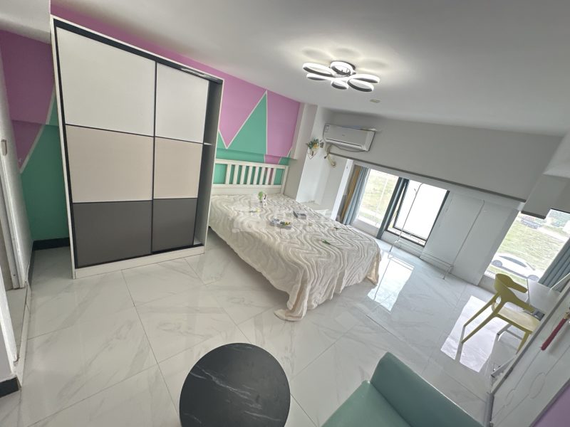 哥伦国际9447493卧室图0