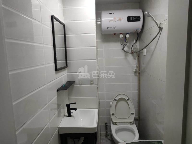 太平家园9455011卫生间图4