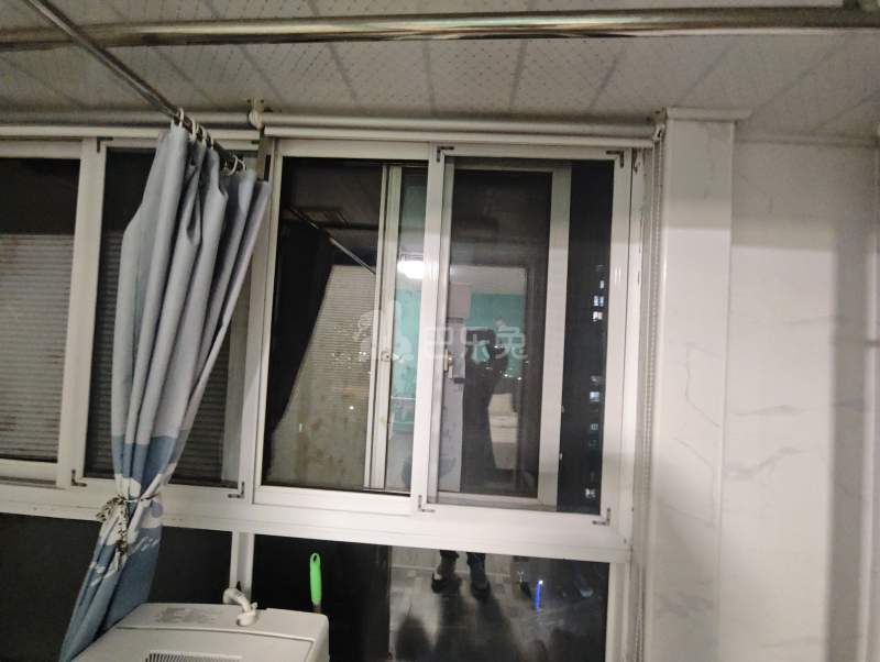 金海华城永华苑9456435卧室窗户图11