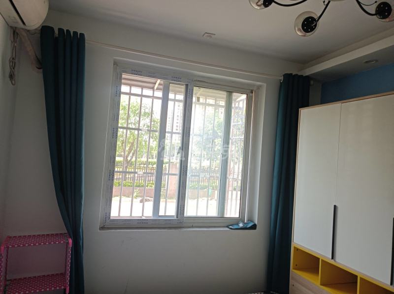 永康城馨宁佳苑9467988卧室窗户图7