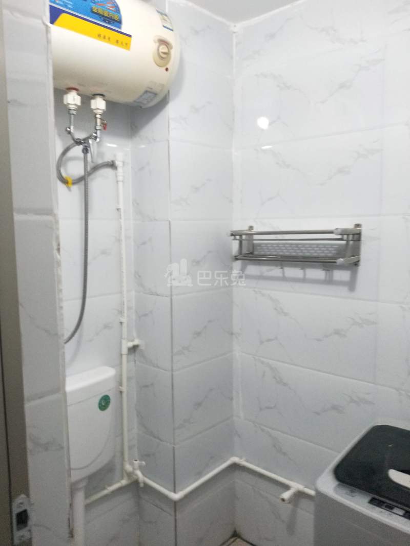金源路二巷一号9471946卫生间图3