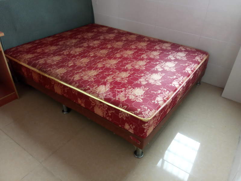 温馨家园（大石礼村北约街二巷6号）9478032卧室图1