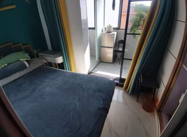 水清年华臻景苑 