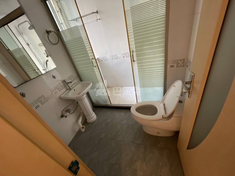 幸福小镇9493303卫生间图2