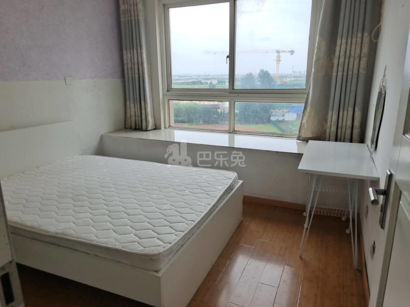 绿地U时代9494435卧室图1