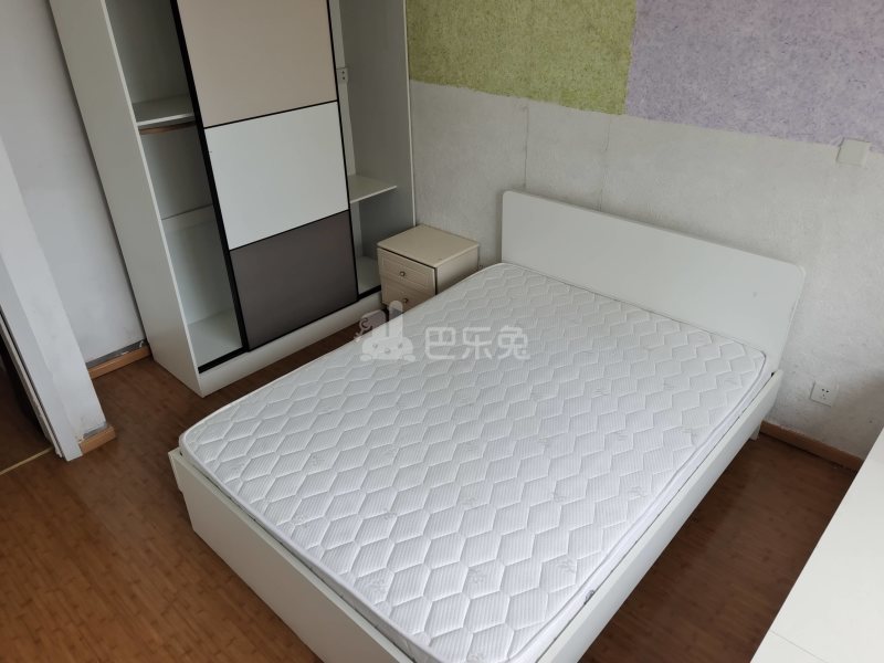 绿地U时代9494435卧室图2