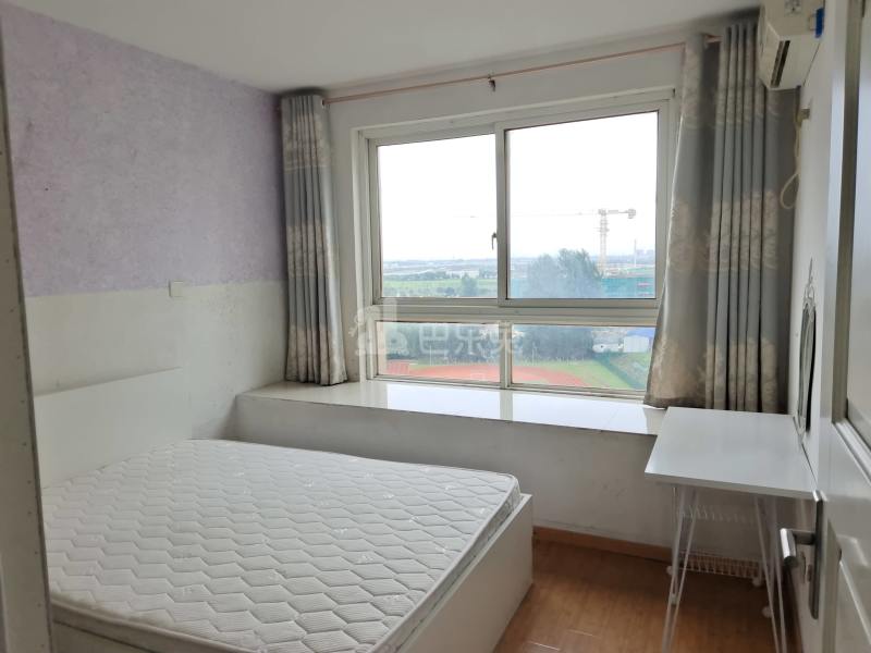 绿地U时代9494435卧室图0