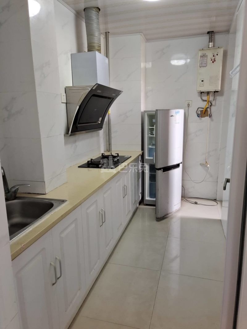 绿地U时代9494435厨房图10