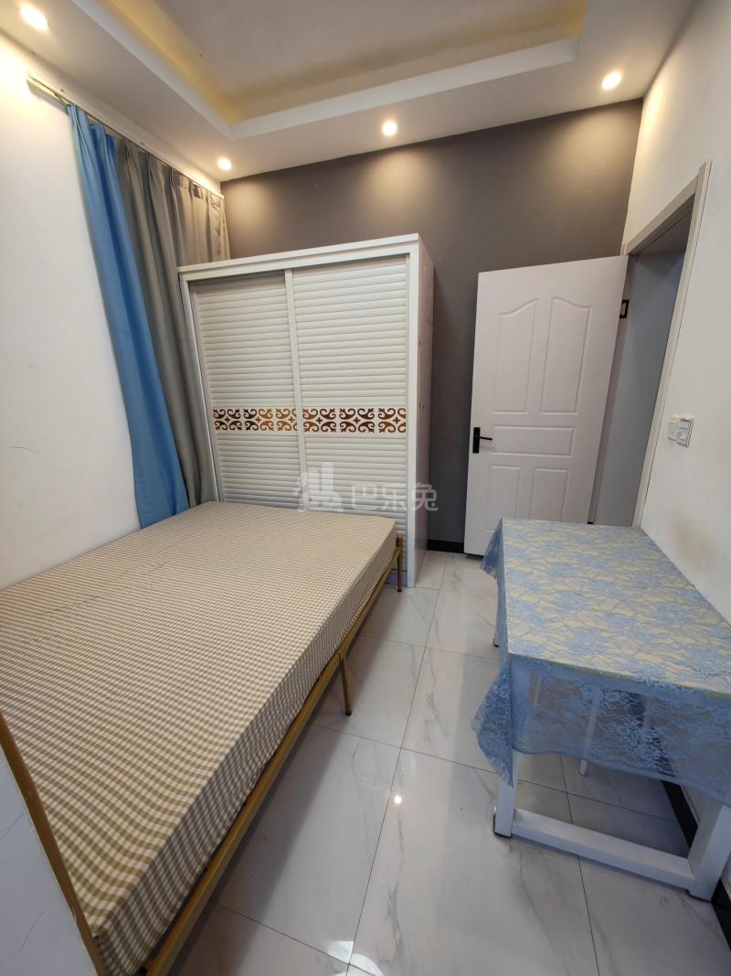 立跃路3700弄（民房）9499613卧室图4