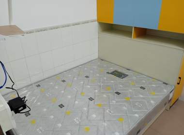 嘉禾望岗高桥街15号 1室0厅1卫