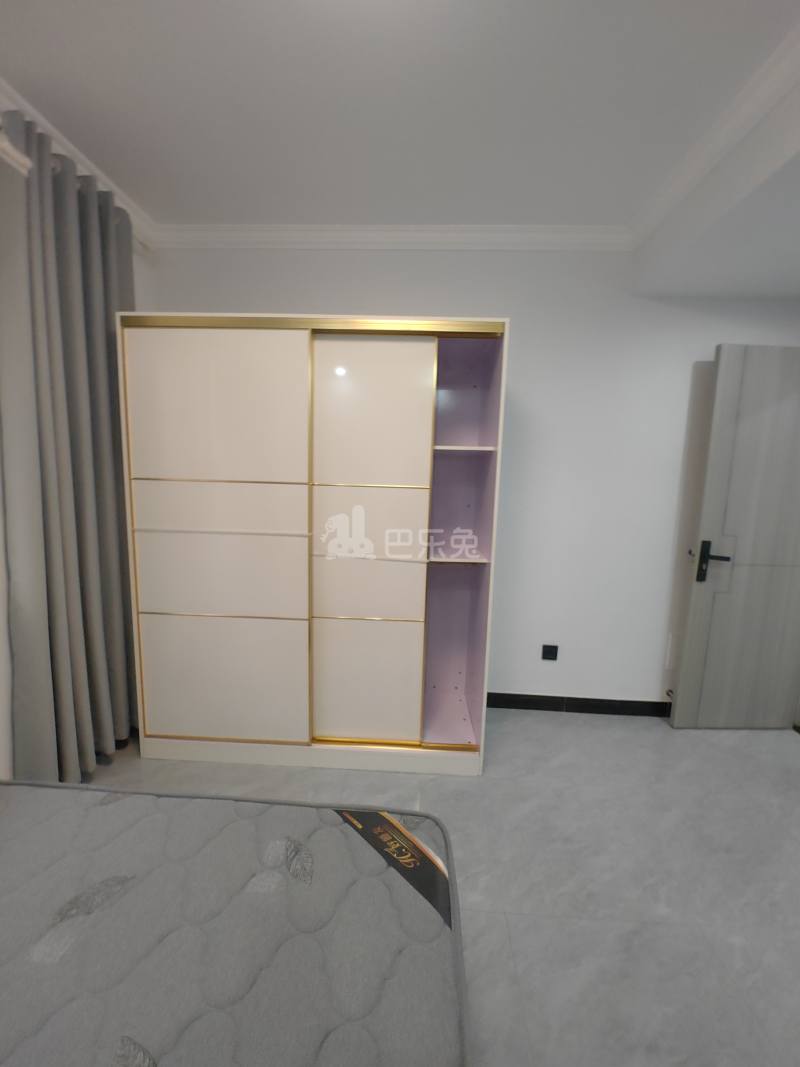 高行绿洲六期950818卧室图5