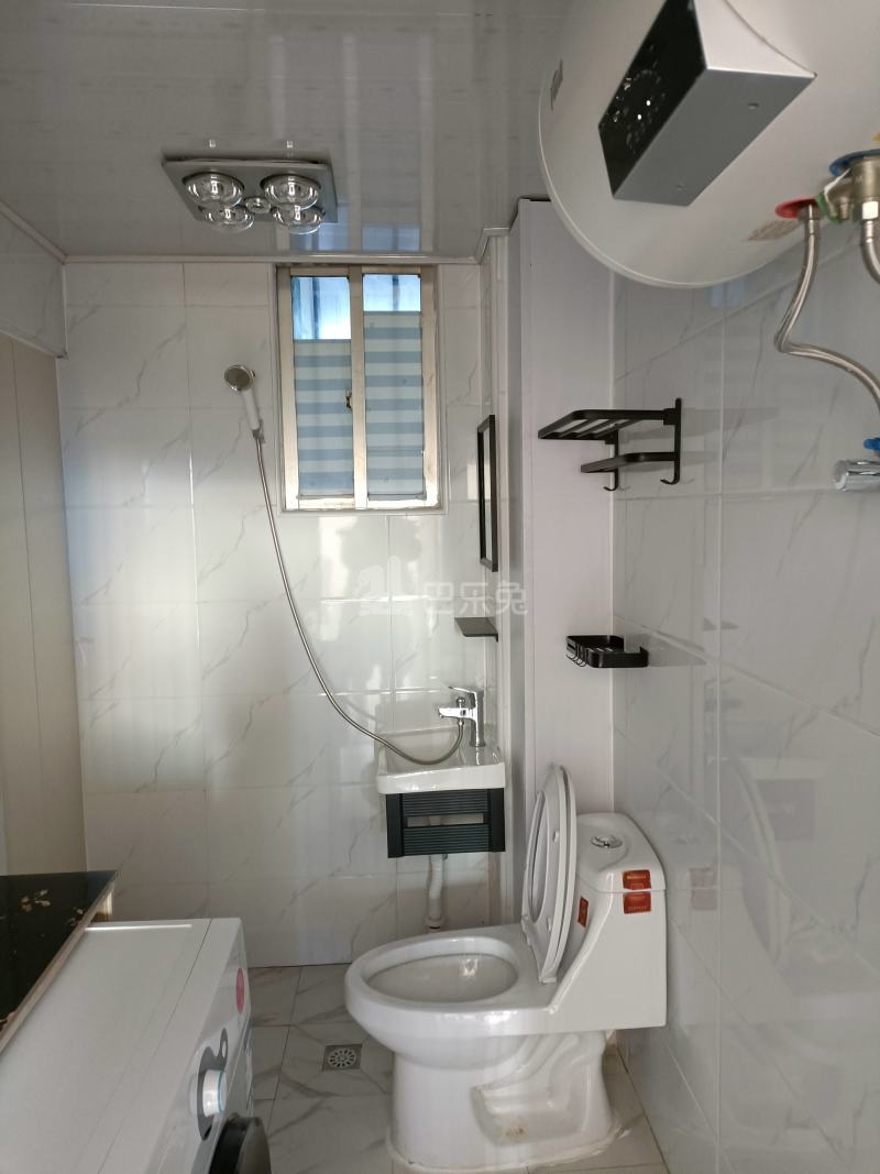 鸿宝二村鸿吉苑9509345卫生间图6