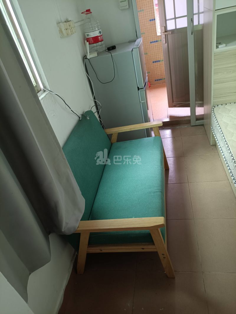 植村二路十二巷3号9510038卧室图1