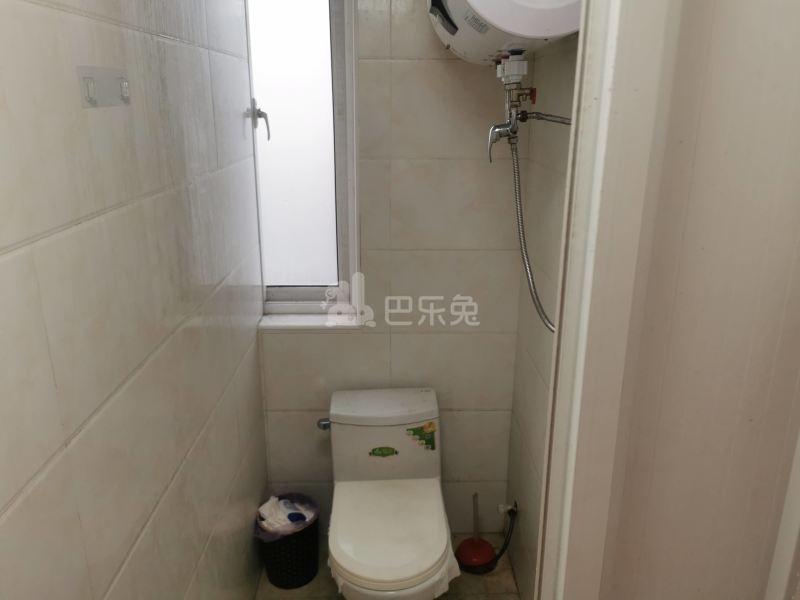 华泾绿苑2148606卫生间图15