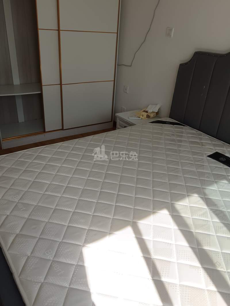 江通苑9523117卧室图2