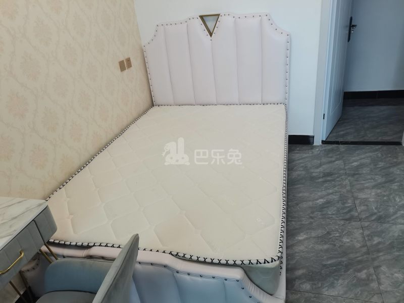 繁荣华庭9523810卧室图1