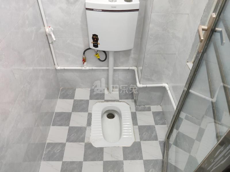 逢源大街十巷2号9526614卫生间图5