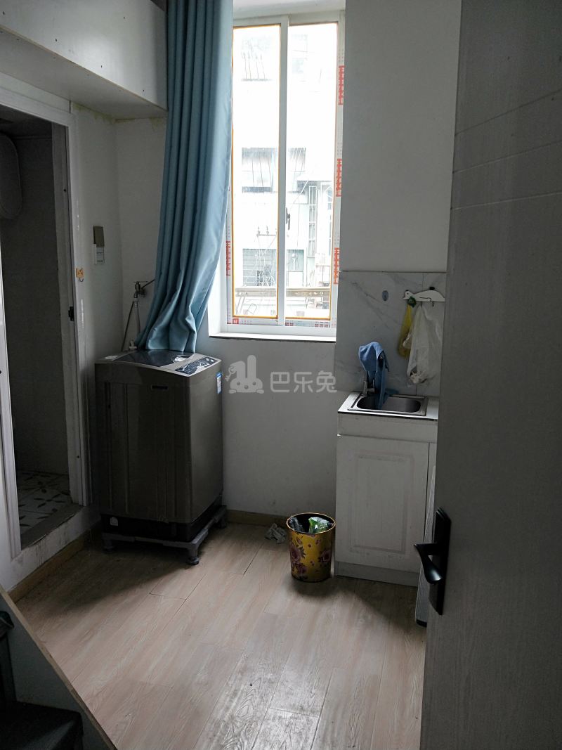 北桥新建街12号9531998卧室图1