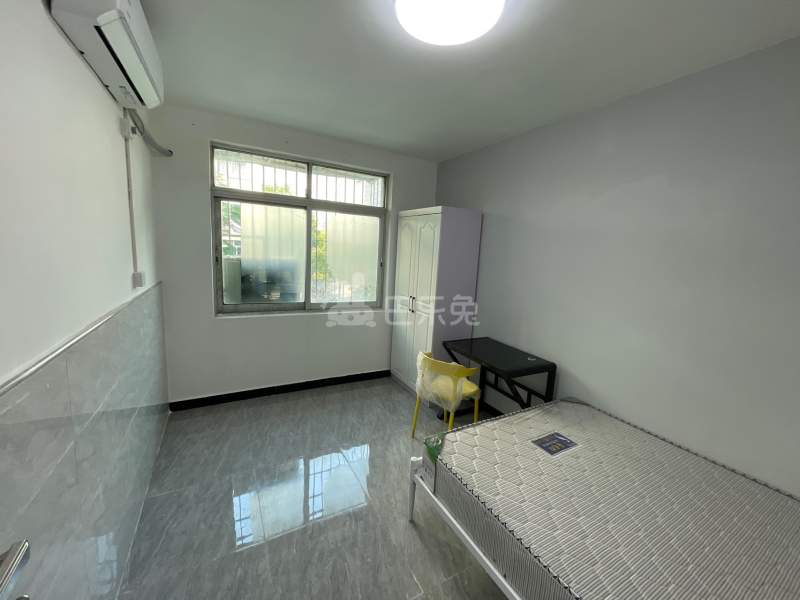 松坪山科苑新区9532626卧室图1