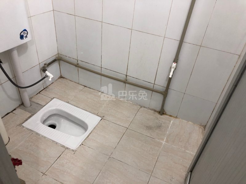 横滘大街二横6号9536030卫生间图8