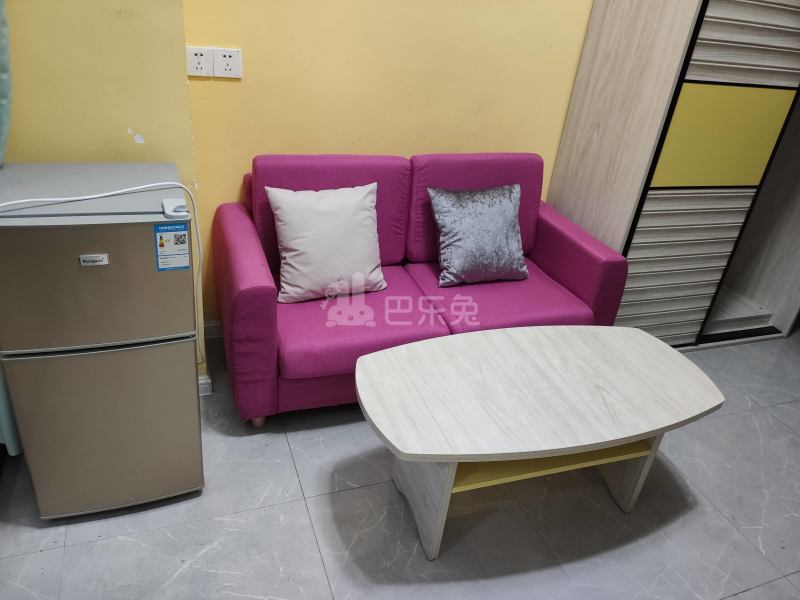 番禺员岗村西河坊大街28号9537143客厅图4