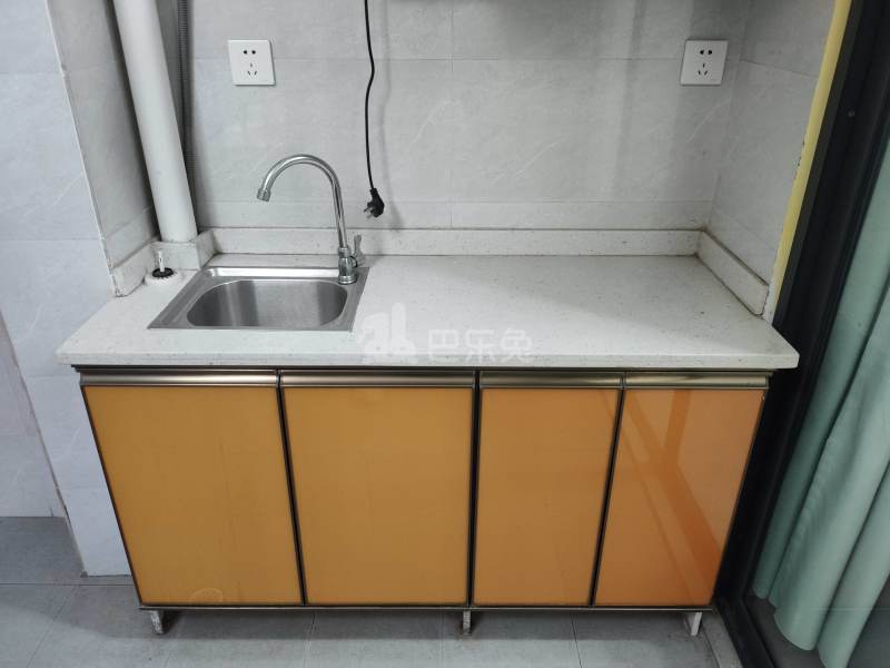 番禺员岗村西河坊大街28号9537143厨房图6