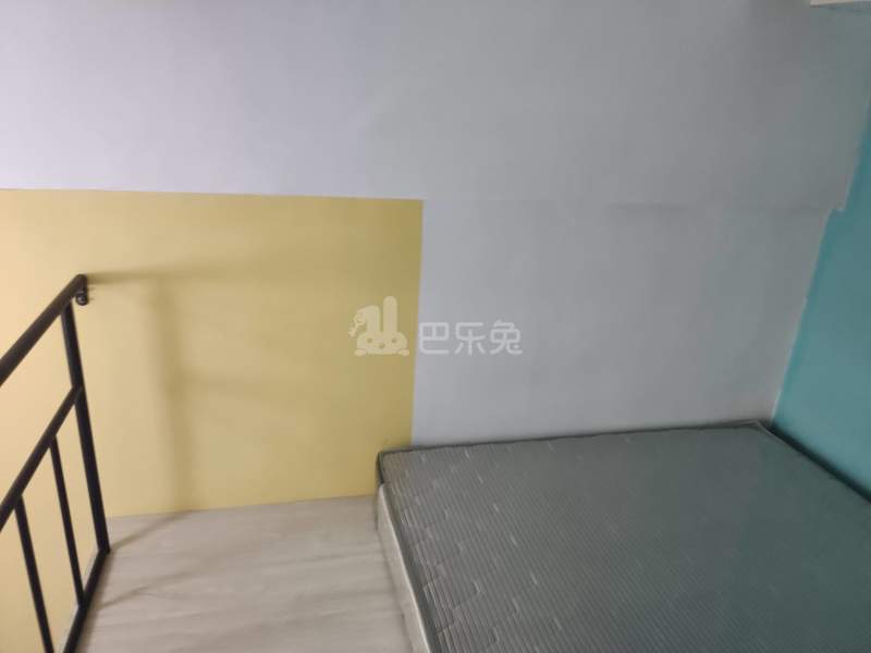 番禺员岗村西河坊大街28号9537152卧室图3