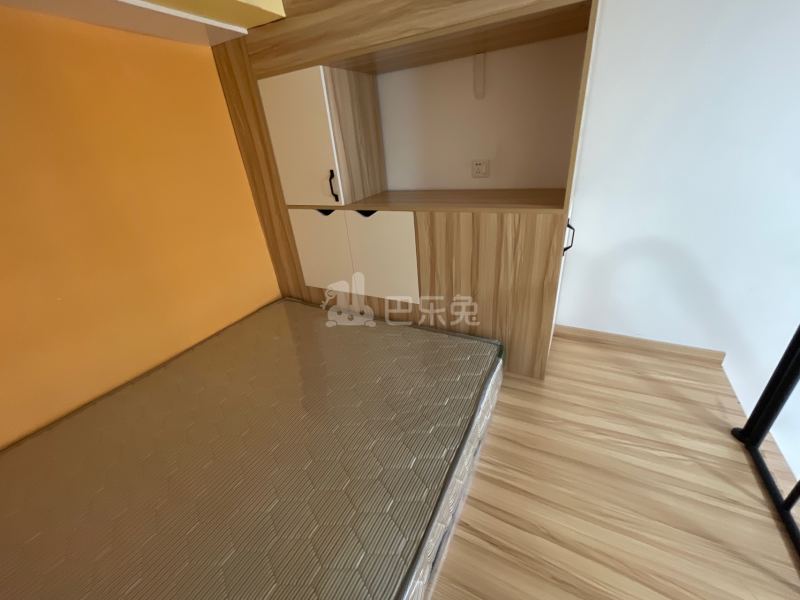 番禺员岗村西河坊大街28号9537193卧室图3