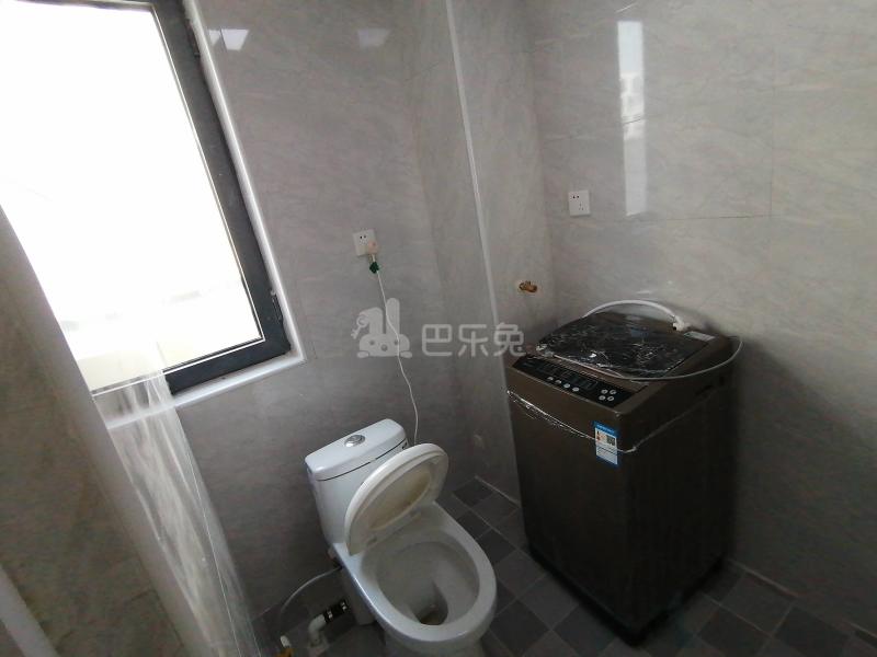 湖滨天地9537761卫生间图6