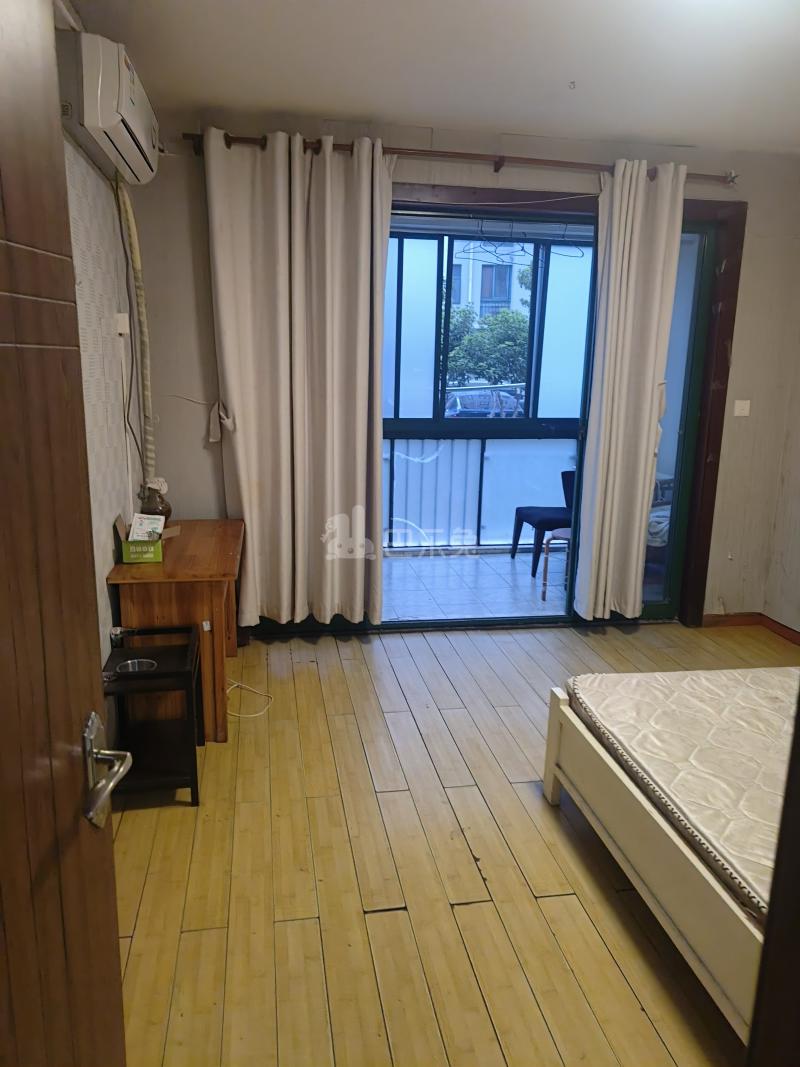 荣顺苑9539577卧室图2