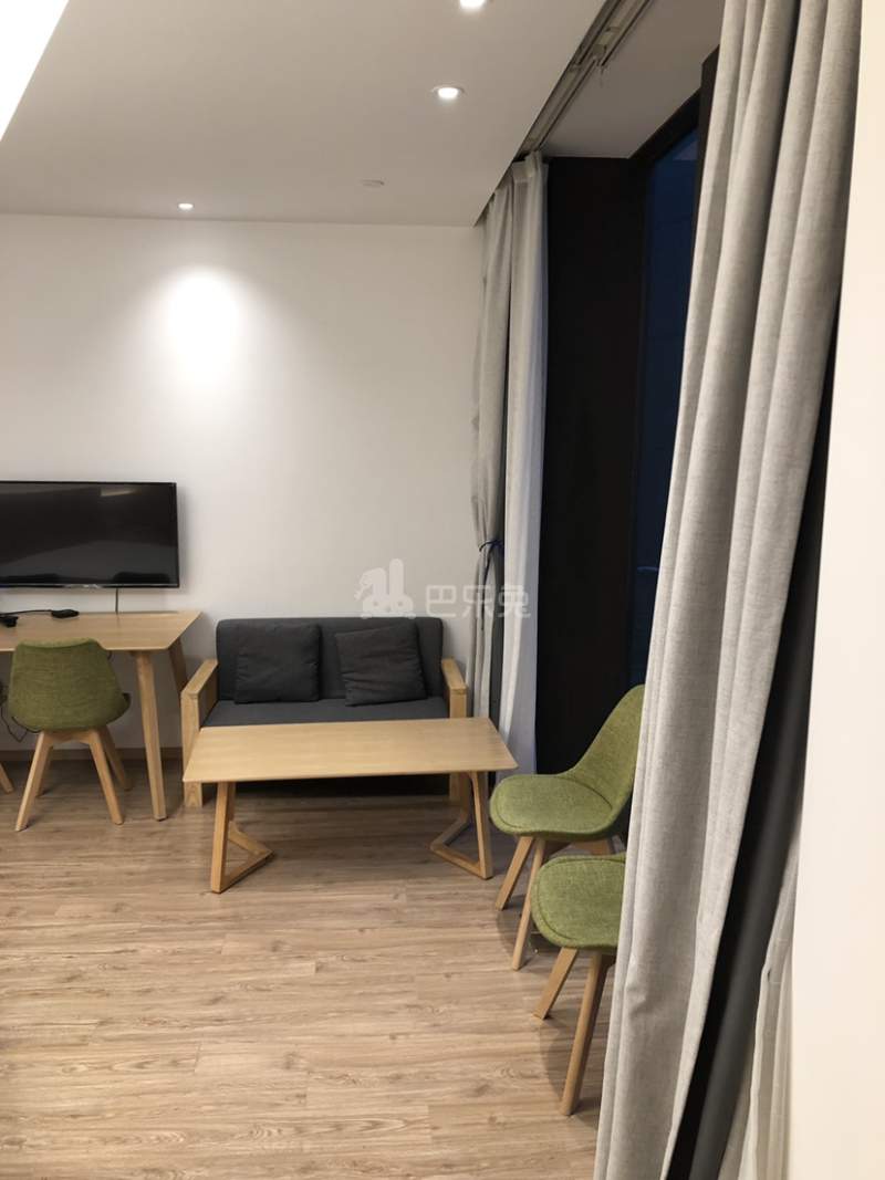 绿地旭辉城9541136卧室图0