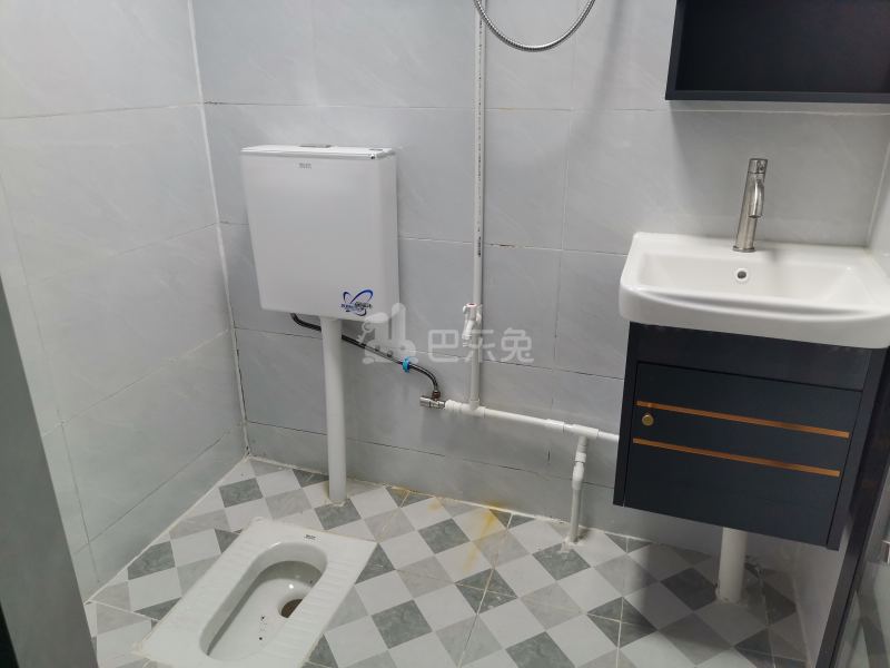 车陂西华新村北2号9542127卫生间图6