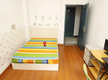 天然居白领公寓 1室0厅1卫