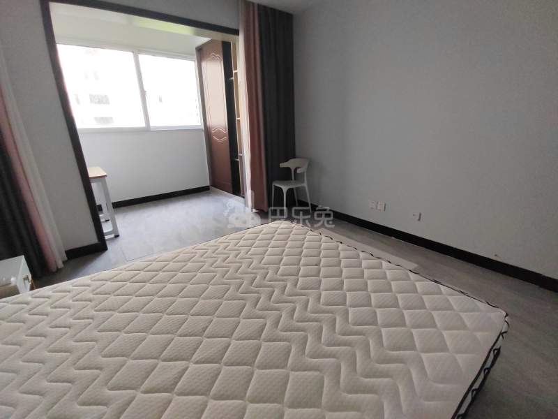 永德宝邸9556691卧室图3