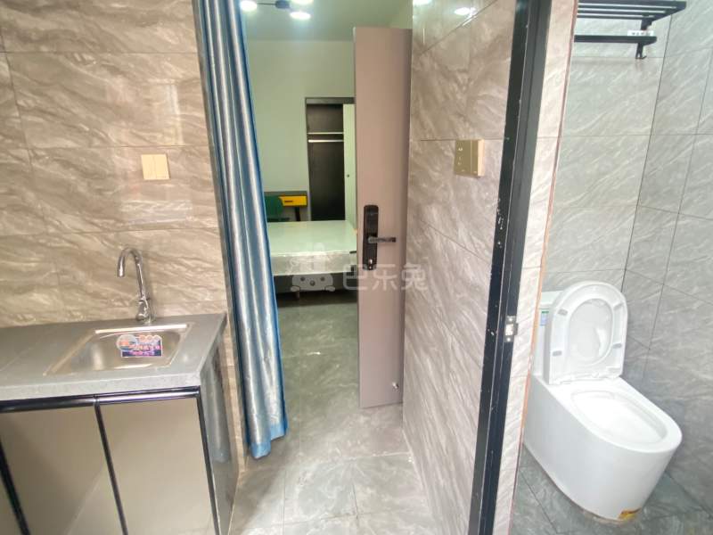 长湴北街18号A栋9557612卫生间图7