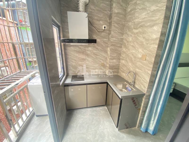 长湴北街18号A栋9557612厨房图5