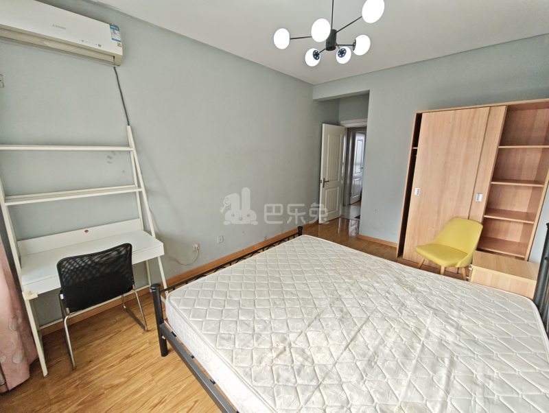 鑫苑国际城市花园9558359卧室图2