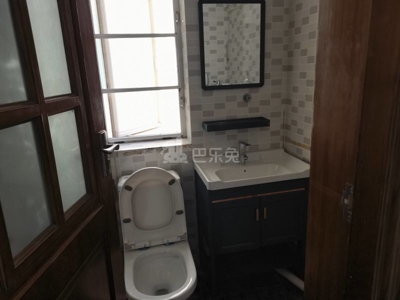 阳光棕榈园9561416卫生间图17