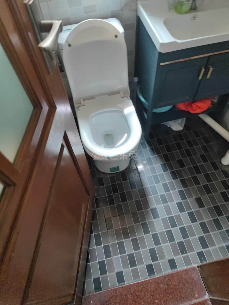 阳光棕榈园9561416卫生间图13