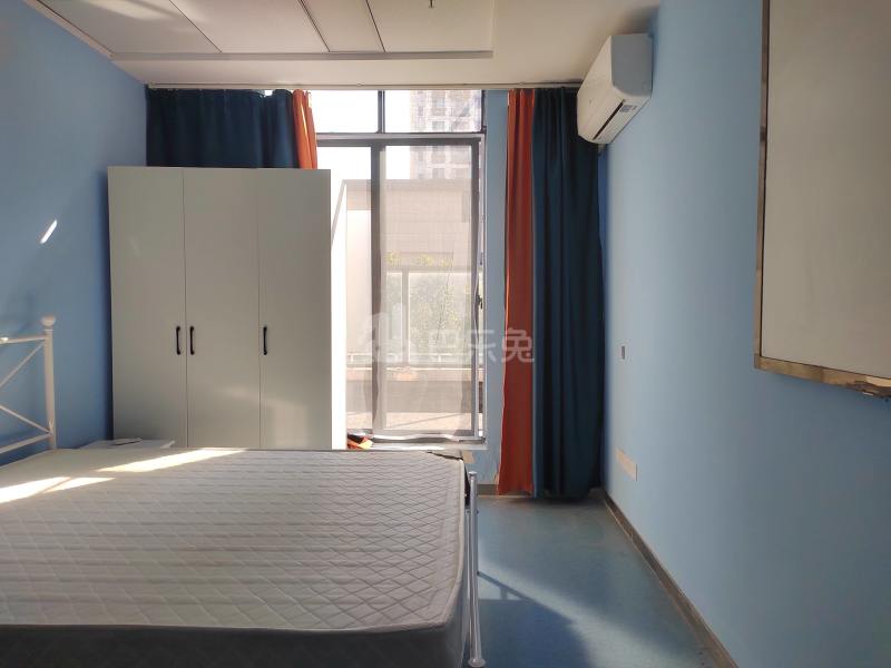 云翔佳苑北区（嘉年路750弄）9562831卧室窗户图9