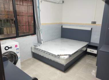 上社胡岗新村五巷7号 