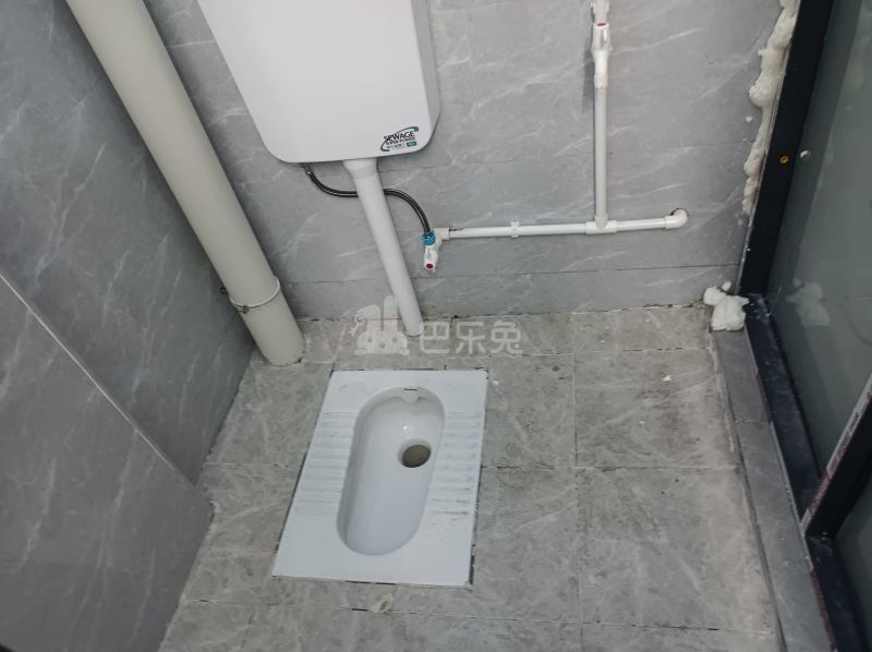 岗元新村东八巷1号9575514卫生间图5