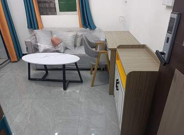 岗元新村东八巷1号 