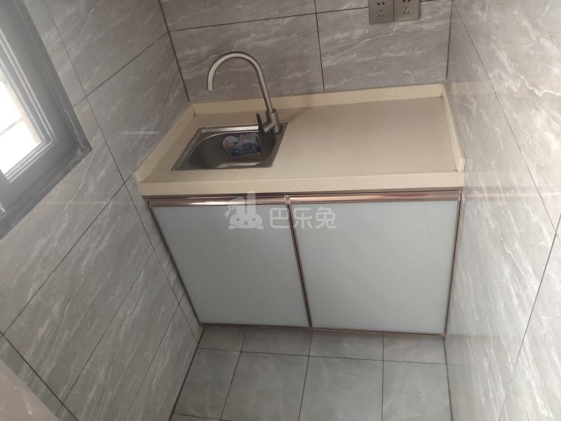 黄村南路5号9578131厨房图4