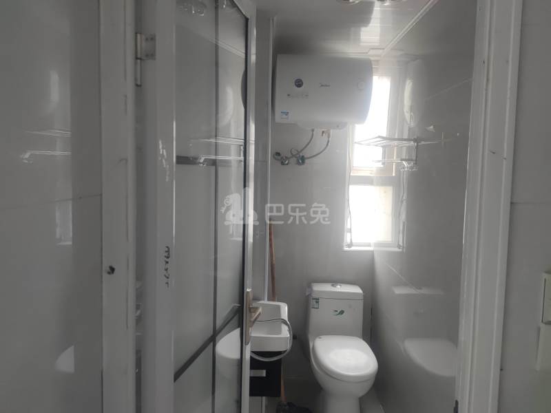 塘泾北苑9580908卫生间图4