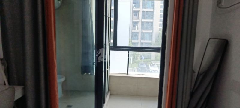 万城杭宁府9583228卧室窗户图9